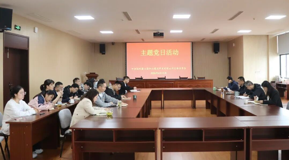 ce26cbd6ac77a250fa2e9474c7912f32.png